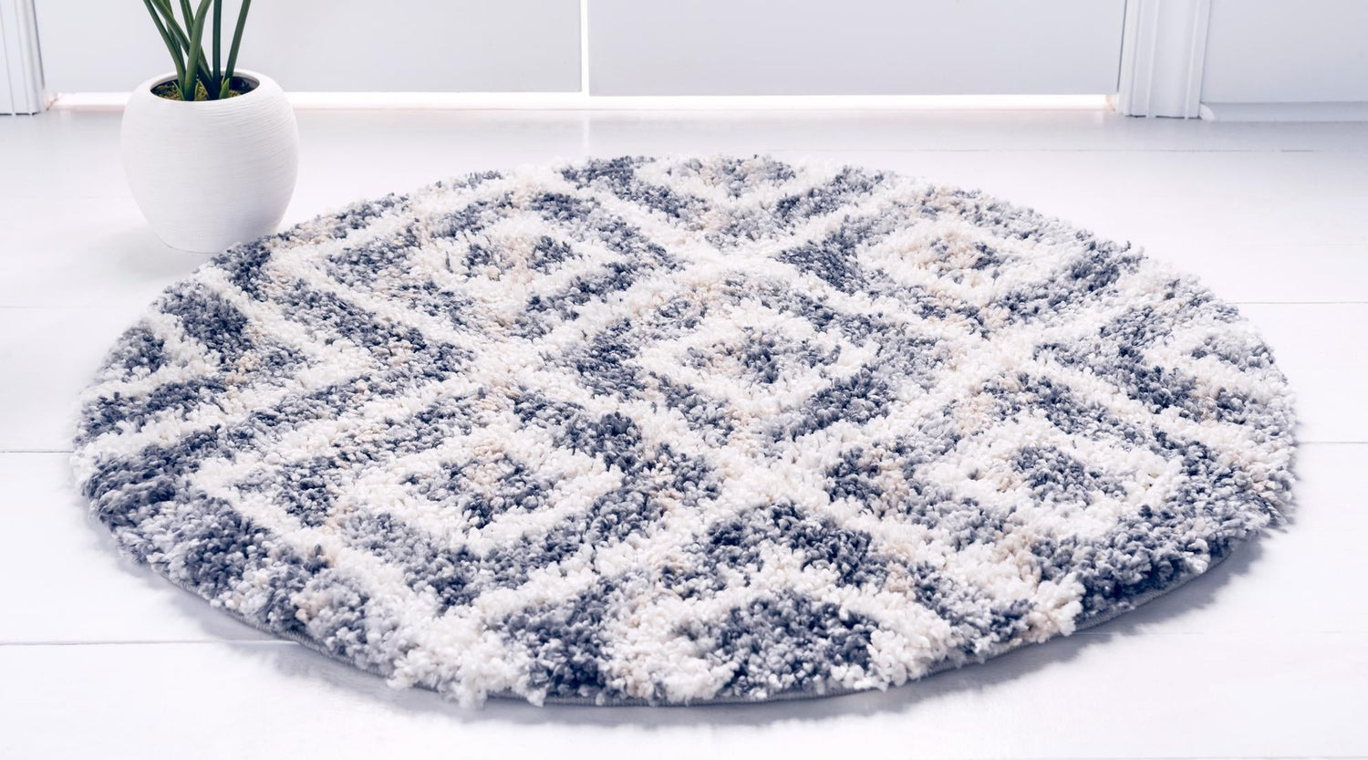 Gray 3' 3 x 3' 3 Hygge Shag Round Area Rug Thick Soft Touch Fluffy & Plush Shaggy Pile 100% Polypropylene With Jute Backing Modern Carpet for Sale at Rug Engine