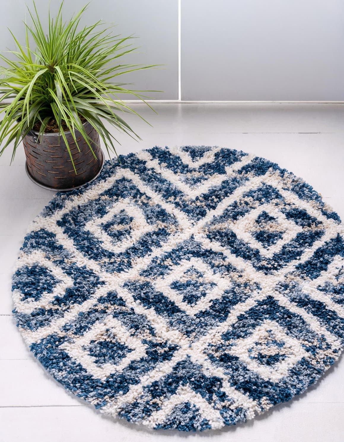 Blue 5' x 5' Hygge Shag Round Area Rug Thick Soft Touch Fluffy & Plush Shaggy Pile 100% Polypropylene With Jute Backing Modern Carpet for Sale at Rug Engine