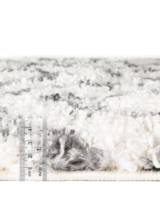 Ivory 5' x 5' Hygge Shag Round Area Rug Thick Soft Touch Fluffy & Plush Shaggy Pile 100% Polypropylene With Jute Backing Modern Carpet for Sale at Rug Engine