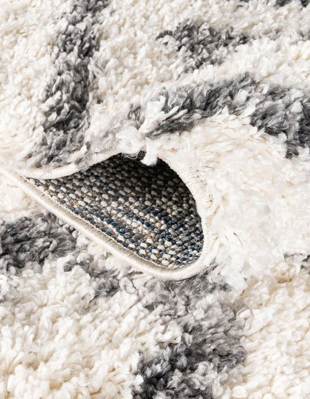 Ivory 5' x 5' Hygge Shag Round Area Rug Thick Soft Touch Fluffy & Plush Shaggy Pile 100% Polypropylene With Jute Backing Modern Carpet for Sale at Rug Engine