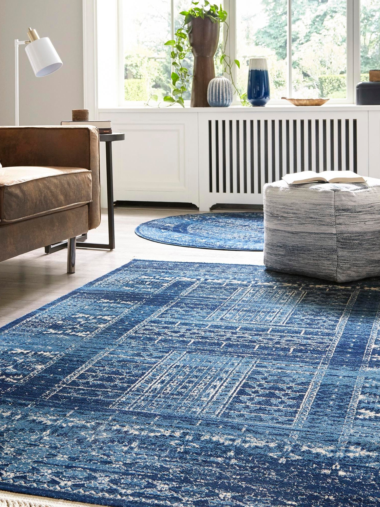 Blue 4' x 6' District Rectangle Area Rug 100% Polypropylene Easy Clean Stain Resistant Traditional Pattern Classic Carpet for Indoor Dining Living Office for Sale at Rug Engine