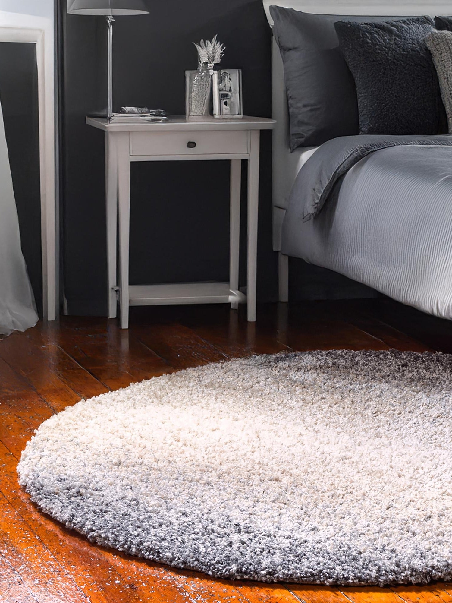 Gray 5' x 5' Hygge Shag Round Area Rug Thick Soft Touch Fluffy & Plush Shaggy Pile 100% Polypropylene With Jute Backing Modern Carpet for Sale at Rug Engine