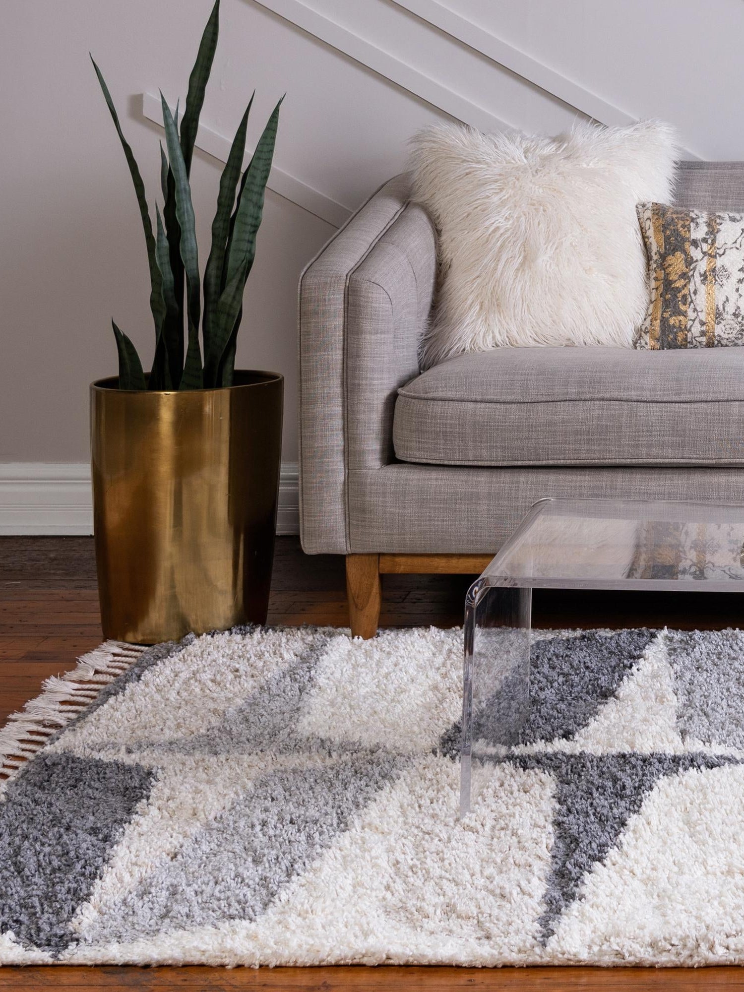 Gray 8' x 10' Hygge Shag Rectangle Area Rug Thick Soft Touch Fluffy & Plush Shaggy Pile 100% Polypropylene With Jute Backing Modern Carpet for Sale at Rug Engine
