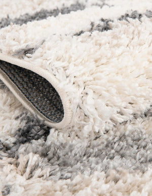 Gray 3' 3 x 3' 3 Hygge Shag Round Area Rug Thick Soft Touch Fluffy & Plush Shaggy Pile 100% Polypropylene With Jute Backing Modern Carpet for Sale at Rug Engine