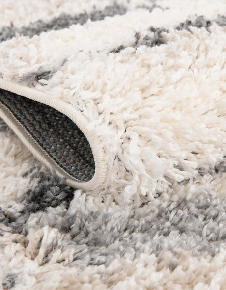 Gray 5' x 5' Hygge Shag Round Area Rug Thick Soft Touch Fluffy & Plush Shaggy Pile 100% Polypropylene With Jute Backing Modern Carpet for Sale at Rug Engine