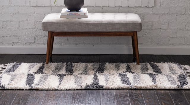 Gray 2' 7 x 8' 2 Hygge Shag Runner Area Rug Thick Soft Touch Fluffy & Plush Shaggy Pile 100% Polypropylene With Jute Backing Modern Carpet for Sale at Rug Engine