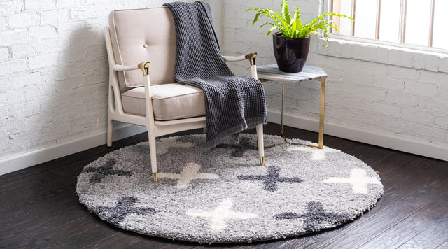 Light Gray 5' x 5' Hygge Shag Round Area Rug Thick Soft Touch Fluffy & Plush Shaggy Pile 100% Polypropylene With Jute Backing Modern Carpet for Sale at Rug Engine
