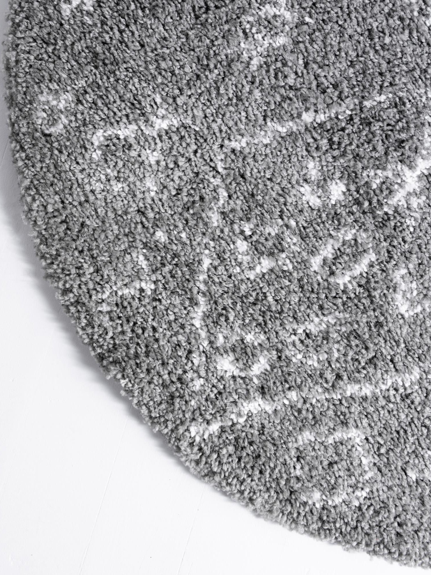 Gray 8' x 8' Rabat Shag Round Area Rug Thick Soft Touch Fluffy & Plush Shaggy Pile Durable Geometric Carpet for Luxury Interior Design for Sale at Rug Engine