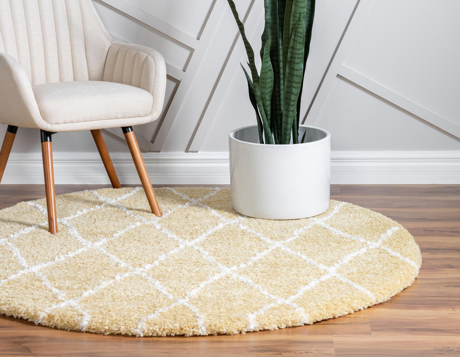 Yellow 8' x 8' Rabat Shag Round Area Rug Thick Soft Touch Fluffy & Plush Shaggy Pile Durable Geometric Carpet for Luxury Interior Design for Sale at Rug Engine