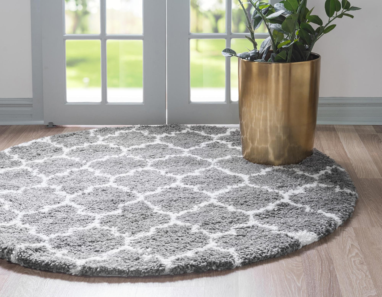 Gray 8' x 8' Rabat Shag Round Area Rug Thick Soft Touch Fluffy & Plush Shaggy Pile Durable Geometric Carpet for Luxury Interior Design for Sale at Rug Engine
