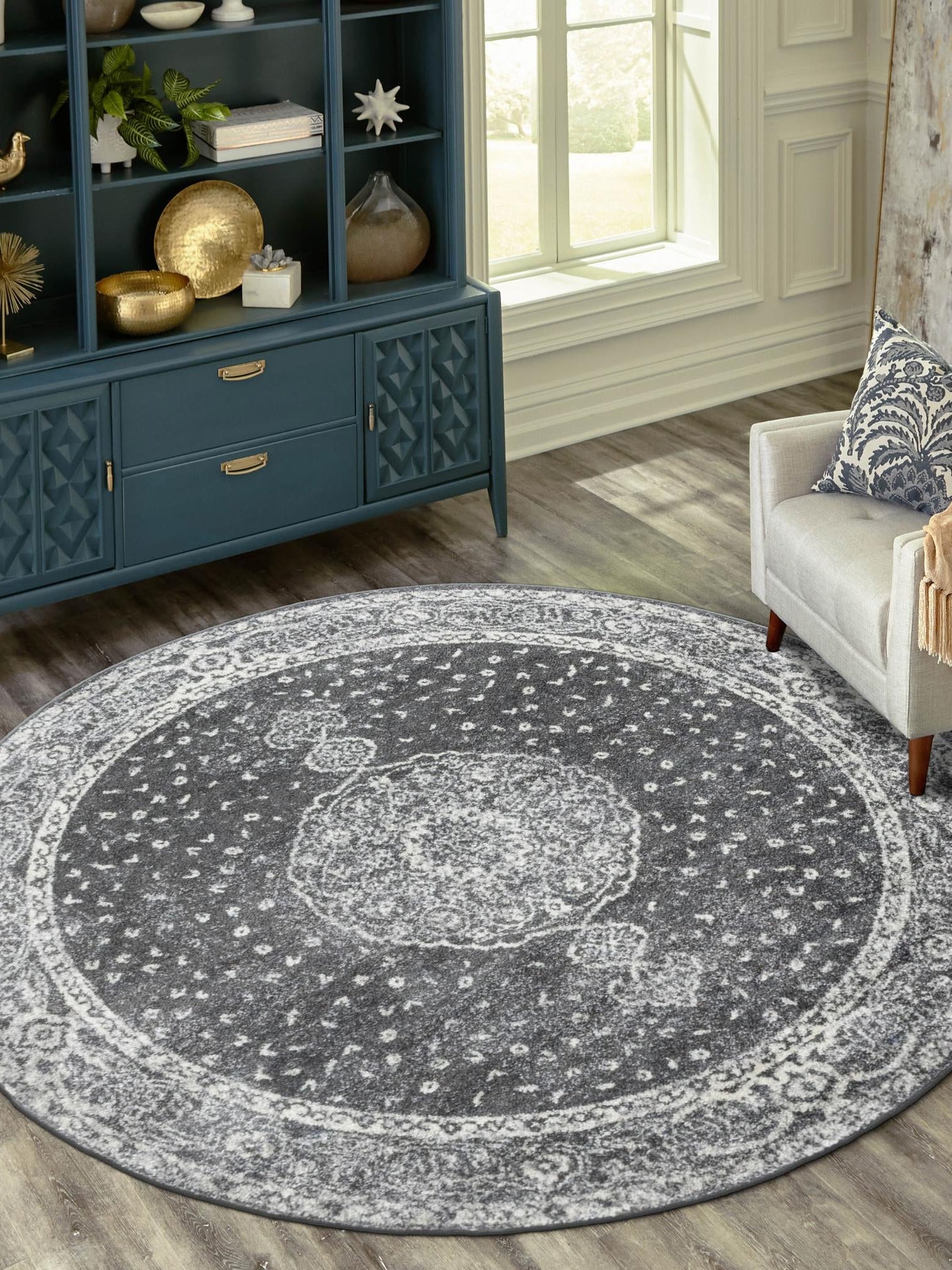 Dark Gray 7' 10 x 7' 10 Bromley Round Area Rug 100% Polypropylene With Cotton Backing Vintage Distressed Colorful Traditional Carpet for Living Dining Rooms Offices for Sale at Rug Engine