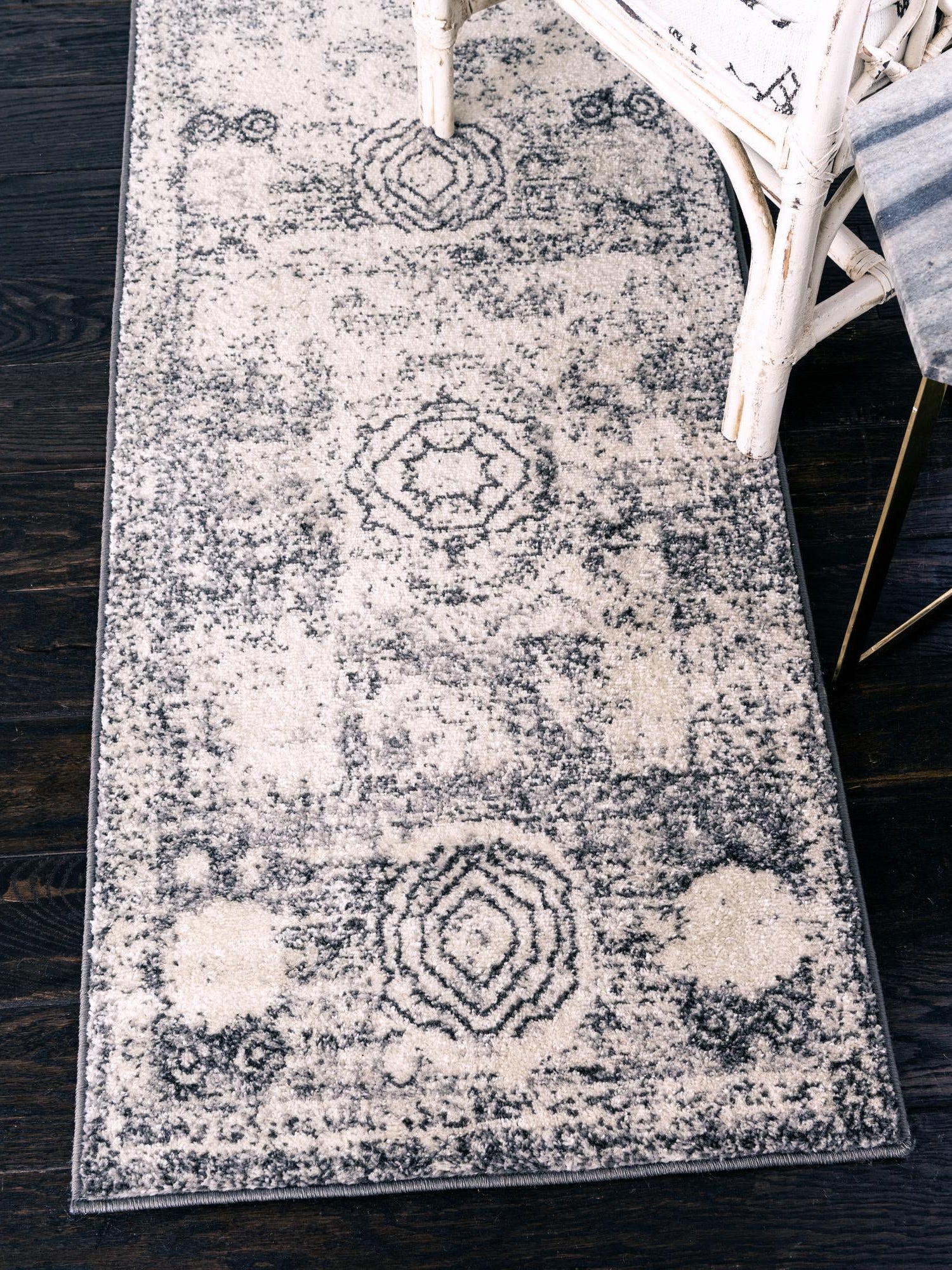 Ivory 2' x 8' 8 Bromley Runner Area Rug 100% Polypropylene With Cotton Backing Vintage Distressed Colorful Traditional Carpet for Living Dining Rooms Offices for Sale at Rug Engine