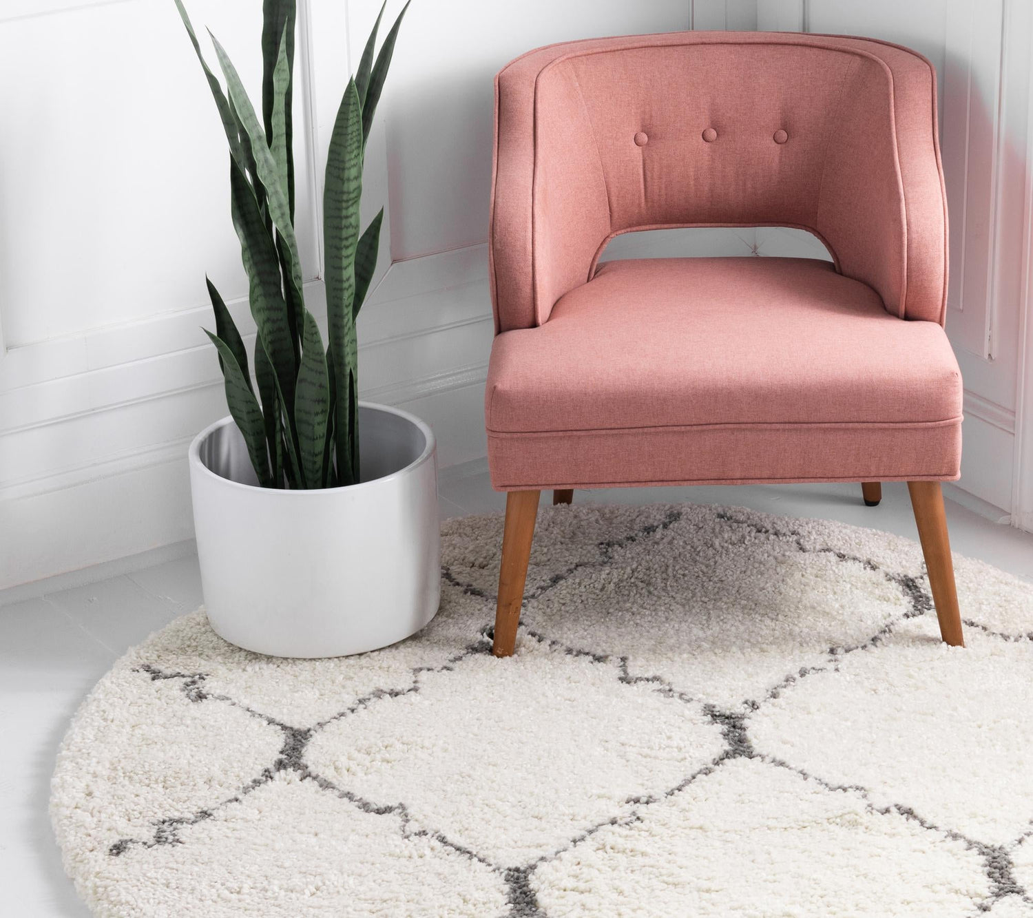 Ivory 8' x 8' Rabat Shag Round Area Rug Thick Soft Touch Fluffy & Plush Shaggy Pile Durable Geometric Carpet for Luxury Interior Design for Sale at Rug Engine