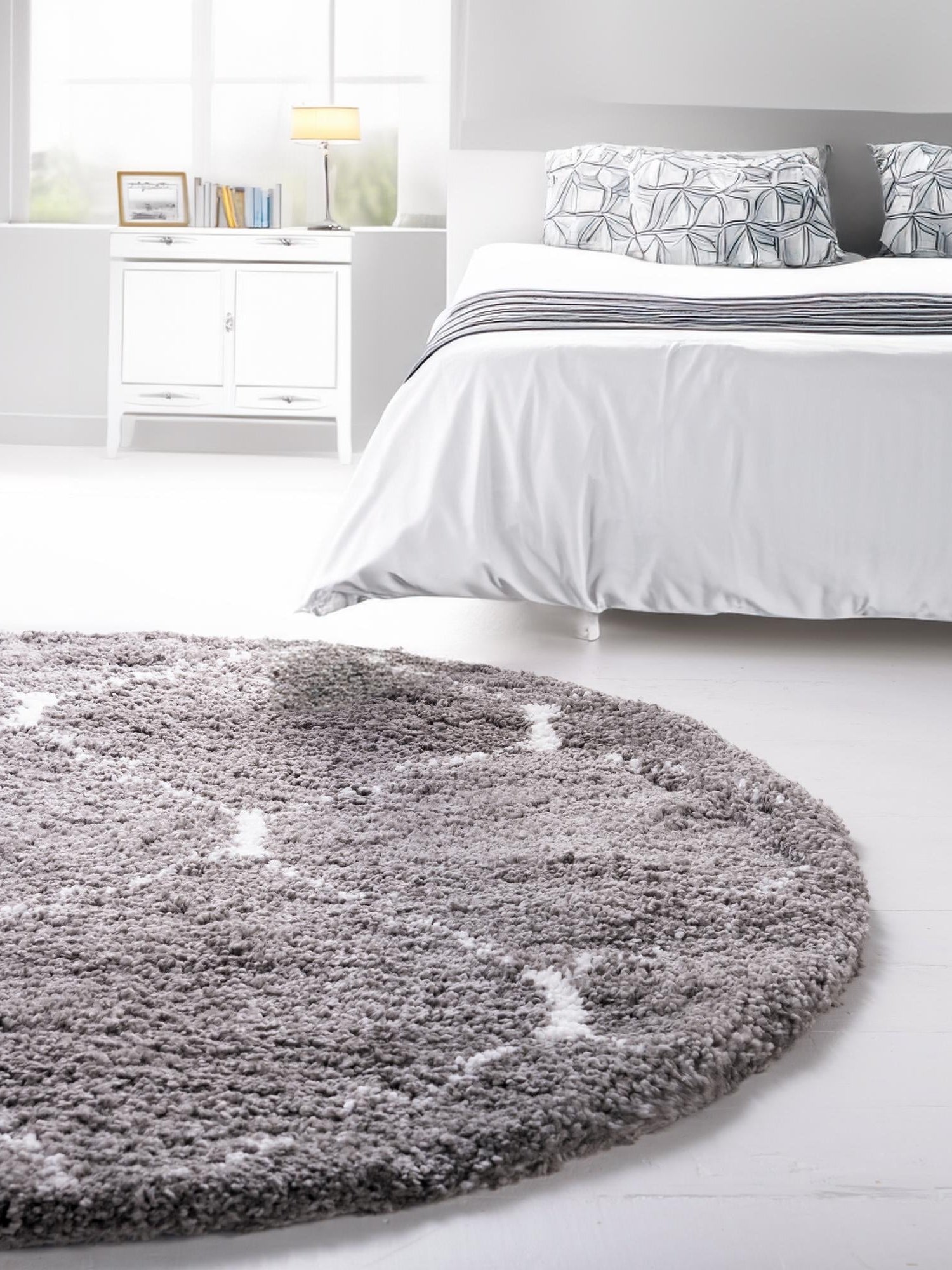 Gray 8' x 8' Rabat Shag Round Area Rug Thick Soft Touch Fluffy & Plush Shaggy Pile Durable Geometric Carpet for Luxury Interior Design for Sale at Rug Engine