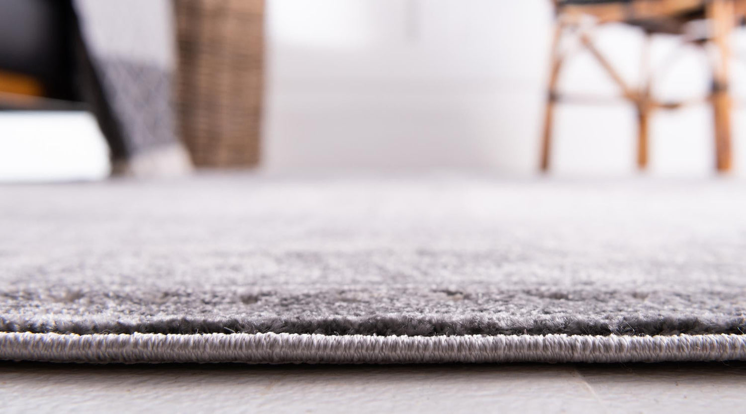 Gray 3' 3 x 3' 3 Leila Round Area Rug 85% Polypropylene & 15% Polyester Durable Traditional Carpet for Kitchens, Bedrooms, Living Rooms, Office for Sale at Rug Engine