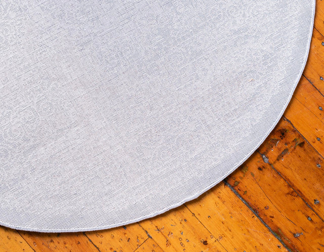 Gray 3' 3 x 3' 3 Leila Round Area Rug 85% Polypropylene & 15% Polyester Durable Traditional Carpet for Kitchens, Bedrooms, Living Rooms, Office for Sale at Rug Engine