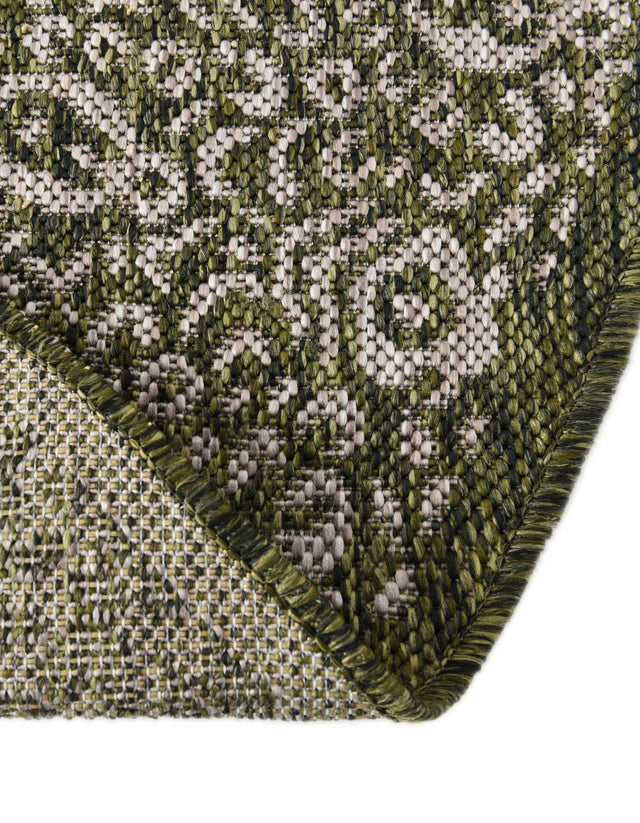 Green 3' 1 x 3' 1 Outdoor Border Round Area Rug Weather Resistant for Patio, Deck, Terrace, Balcony, Porch 100% Polypropylene Classic Bordered Carpet for Sale at Rug Engine