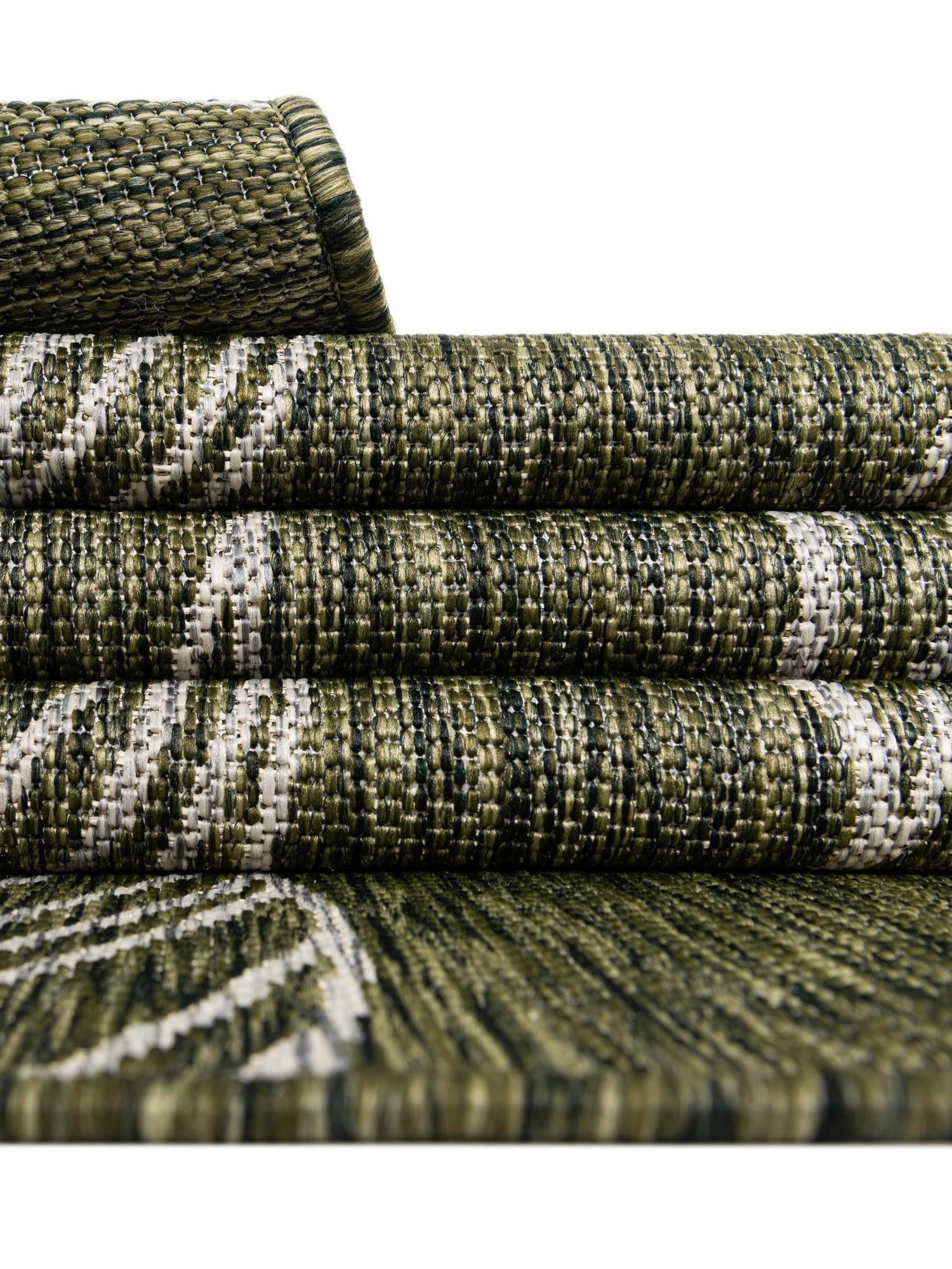 Green 5' 3 x 5' 3 Outdoor Botanical Round Area Rug Weather Resistant for Patio, Deck, Terrace, Balcony, Porch Polypropylene Garden Floral Tropical Carpet for Sale at Rug Engine