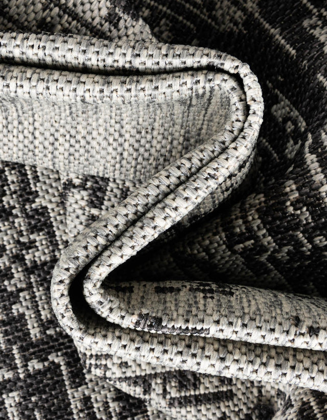 Charcoal Gray 4' 1 x 4' 1 Outdoor Modern Round Area Rug Weather Resistant for Patio, Deck, Terrace, Balcony, Porch
