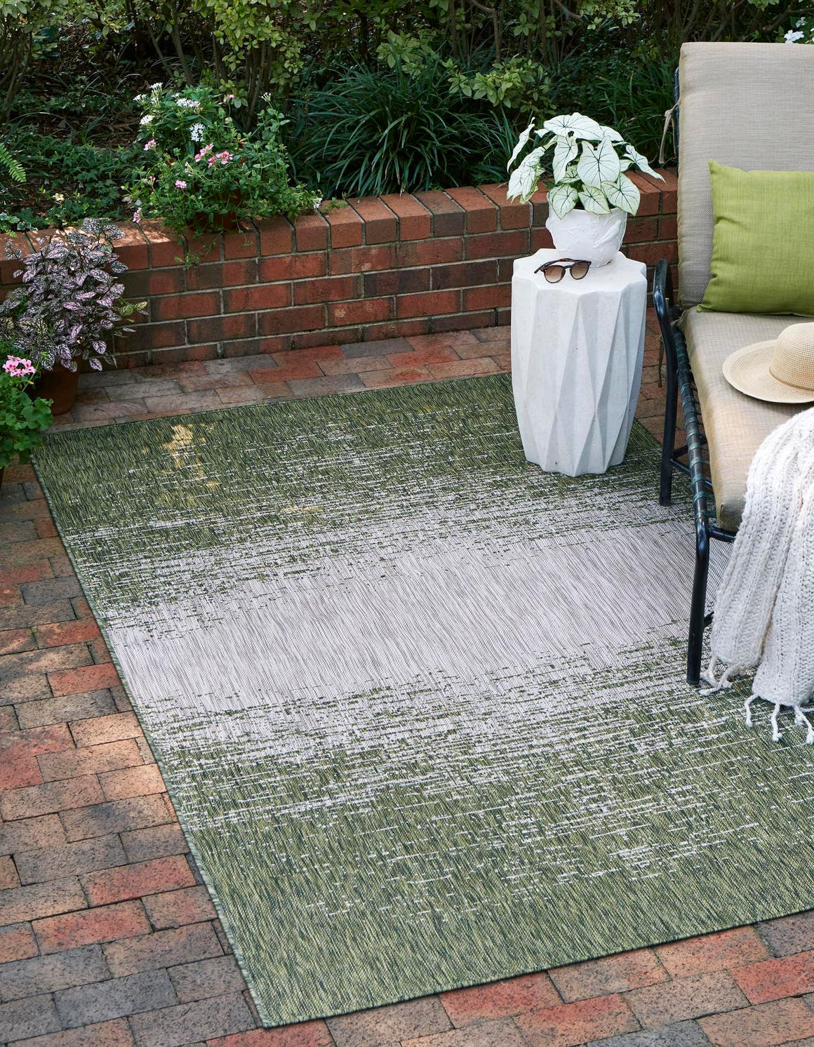 Green 6' 1 x 9' Outdoor Modern Rectangle Area Rug Weather Resistant for Patio, Deck, Terrace, Balcony, Porch 100% Polypropylene Modern Outside Carpet for Sale at Rug Engine