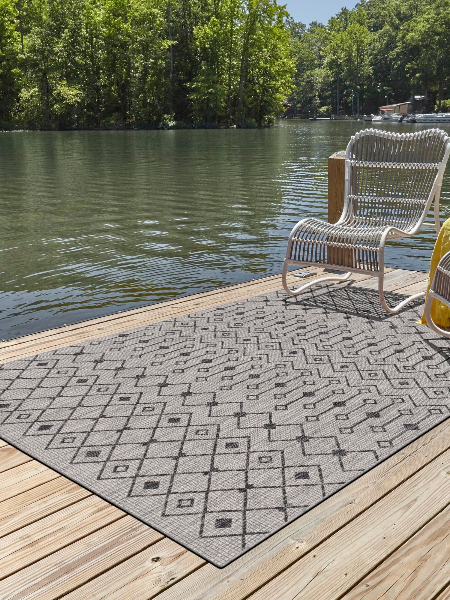 Gray 4' 1 x 6' 1 Outdoor Trellis Rectangle Area Rug Weather Resistant for Patio, Deck, Terrace, Balcony, Porch Geometric Design Water Safe Outside Carpet for Sale at Rug Engine