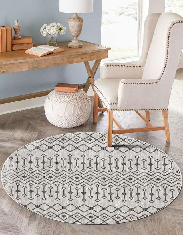Gray 4' 1 x 4' 1 Outdoor Trellis Round Area Rug Weather Resistant for Patio, Deck, Terrace, Balcony, Porch Geometric Design Water Safe Outside Carpet for Sale at Rug Engine