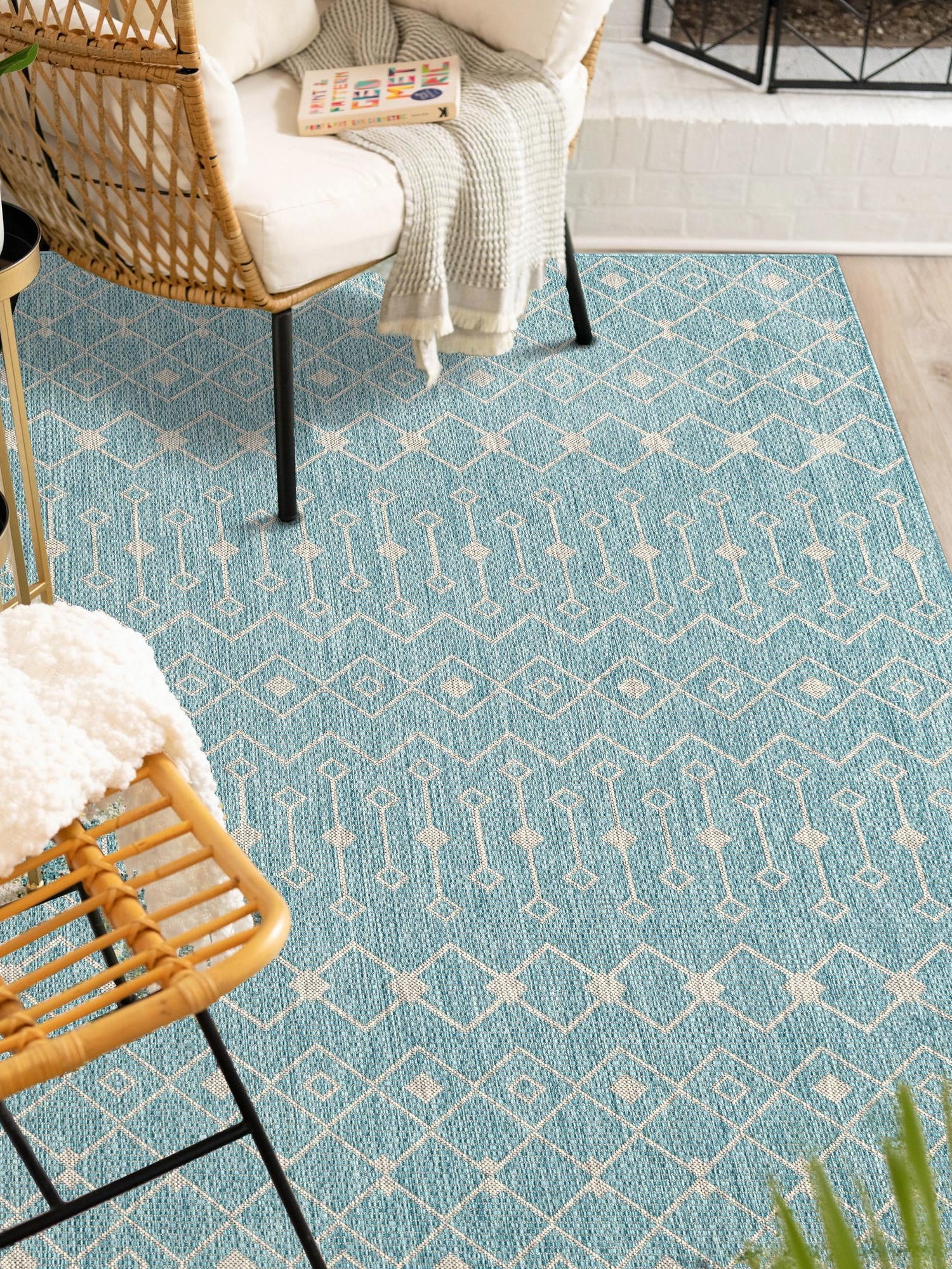 Aqua 7' 1 x 10' Outdoor Trellis Rectangle Area Rug Weather Resistant for Patio, Deck, Terrace, Balcony, Porch Geometric Design Water Safe Outside Carpet for Sale at Rug Engine