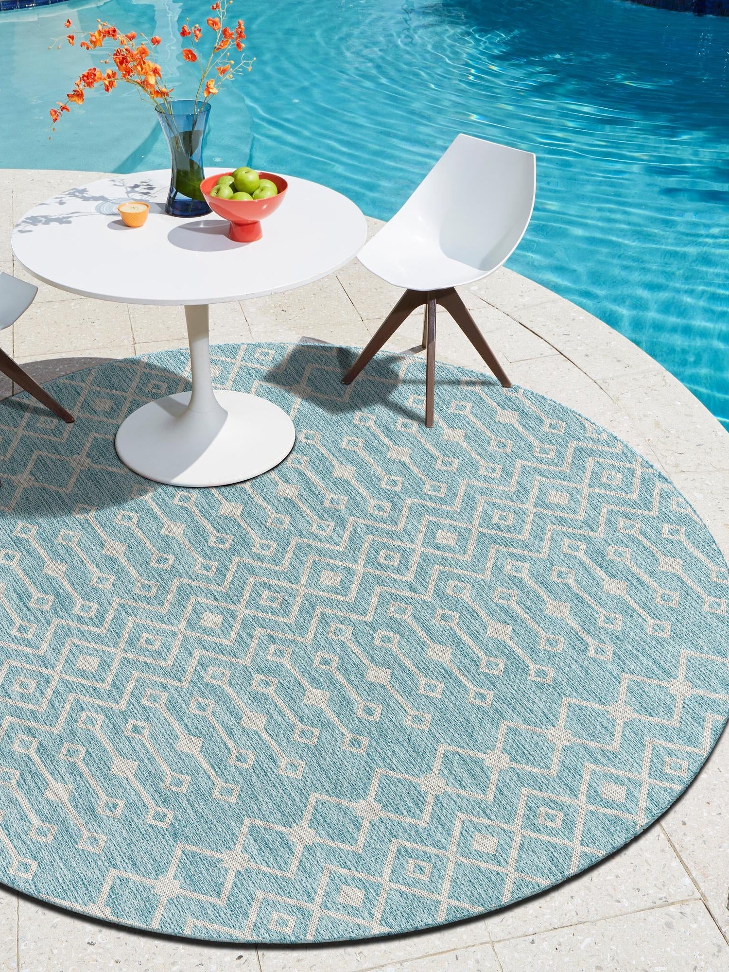 Aqua 4' 1 x 4' 1 Outdoor Trellis Round Area Rug Weather Resistant for Patio, Deck, Terrace, Balcony, Porch Geometric Design Water Safe Outside Carpet for Sale at Rug Engine
