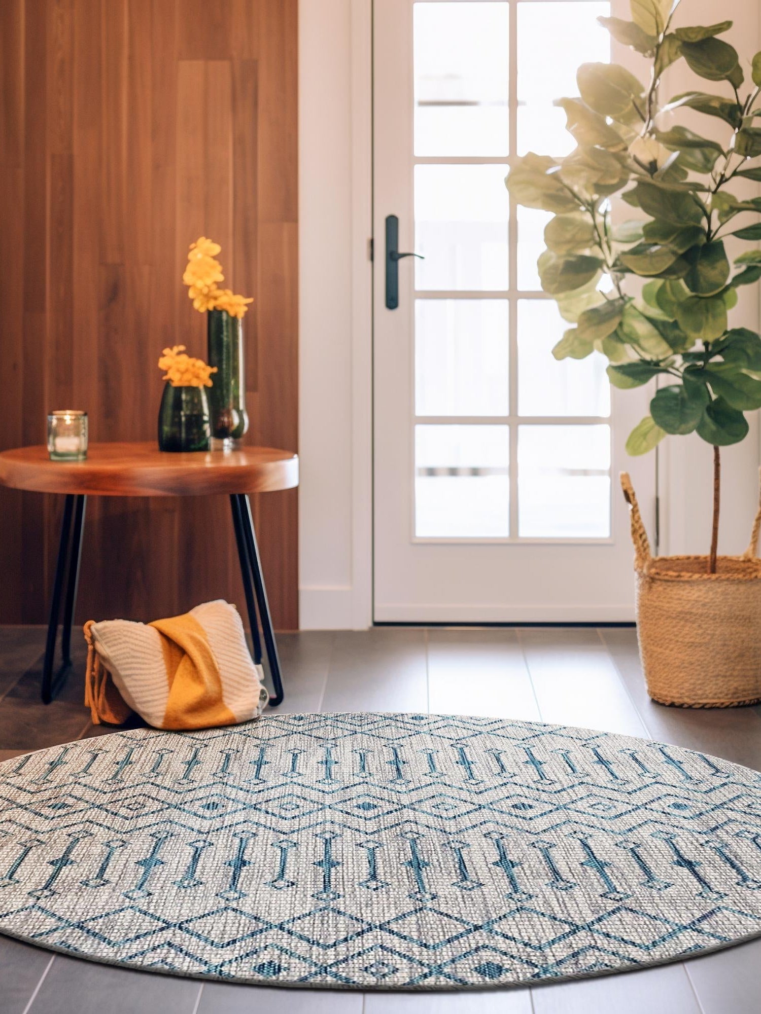 Light Blue 10' 8 x 10' 8 Outdoor Trellis Round Area Rug Weather Resistant for Patio, Deck, Terrace, Balcony, Porch Geometric Design Water Safe Outside Carpet for Sale at Rug Engine