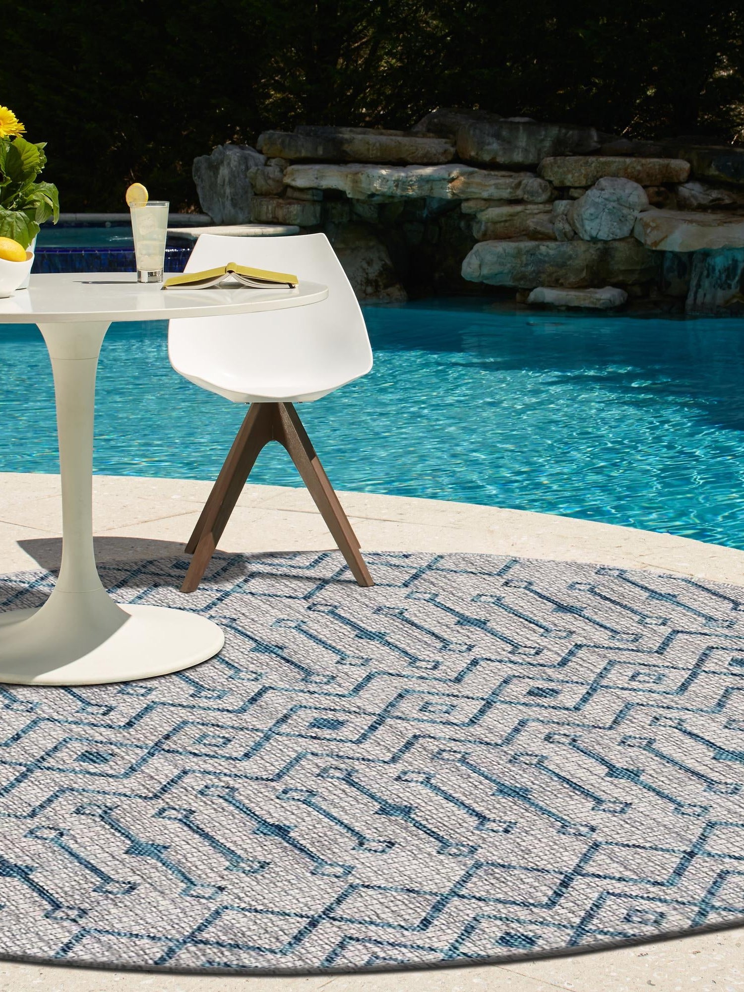 Light Blue 10' 8 x 10' 8 Outdoor Trellis Round Area Rug Weather Resistant for Patio, Deck, Terrace, Balcony, Porch Geometric Design Water Safe Outside Carpet for Sale at Rug Engine