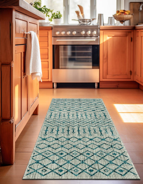 Light Blue 2' x 6' 1 Outdoor Trellis Runner Rug