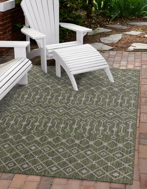 Green 5' 3 x 8' Outdoor Trellis Rectangle Area Rug Weather Resistant for Patio, Deck, Terrace, Balcony, Porch