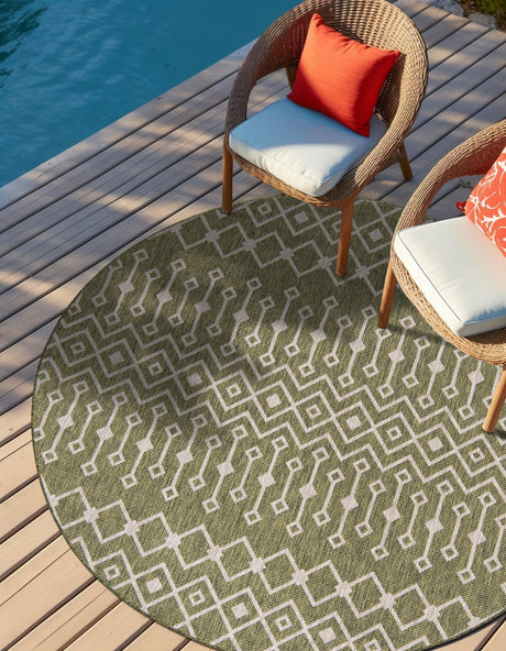 Green 5' 3 x 5' 3 Outdoor Trellis Round Area Rug Weather Resistant for Patio, Deck, Terrace, Balcony, Porch Geometric Design Water Safe Outside Carpet for Sale at Rug Engine