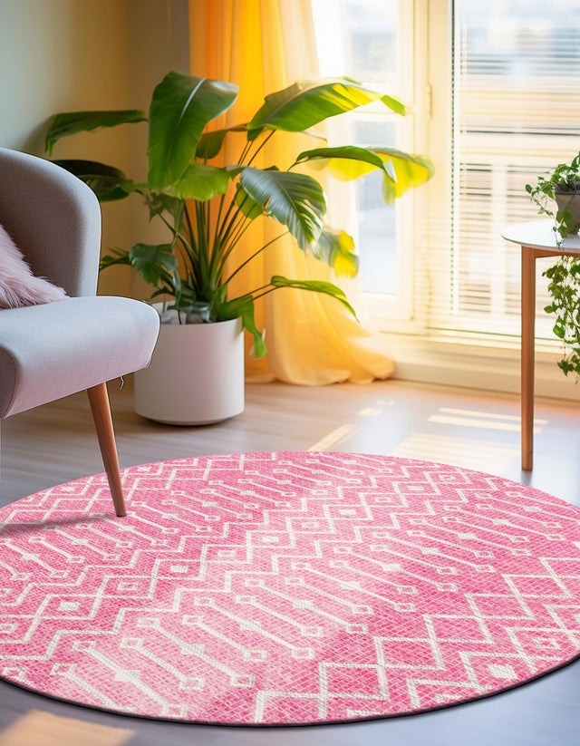 Fuschia 4' 1 x 4' 1 Outdoor Trellis Round Area Rug Weather Resistant for Patio, Deck, Terrace, Balcony, Porch Geometric Design Water Safe Outside Carpet for Sale at Rug Engine