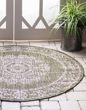 Green 4' 1 x 4' 1 Outdoor Traditional Round Area Rug Weather Resistant for Patio, Deck, Terrace, Balcony, Porch Classical Design Outside Carpet for Sale at Rug Engine