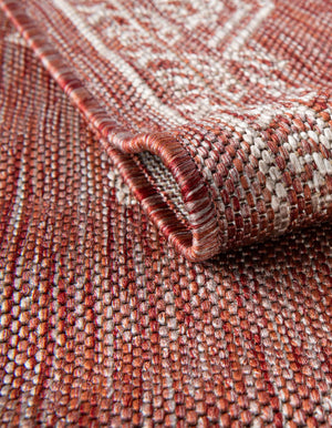 Rust Red 4' 1 x 4' 1 Outdoor Traditional Round Area Rug Weather Resistant for Patio, Deck, Terrace, Balcony, Porch