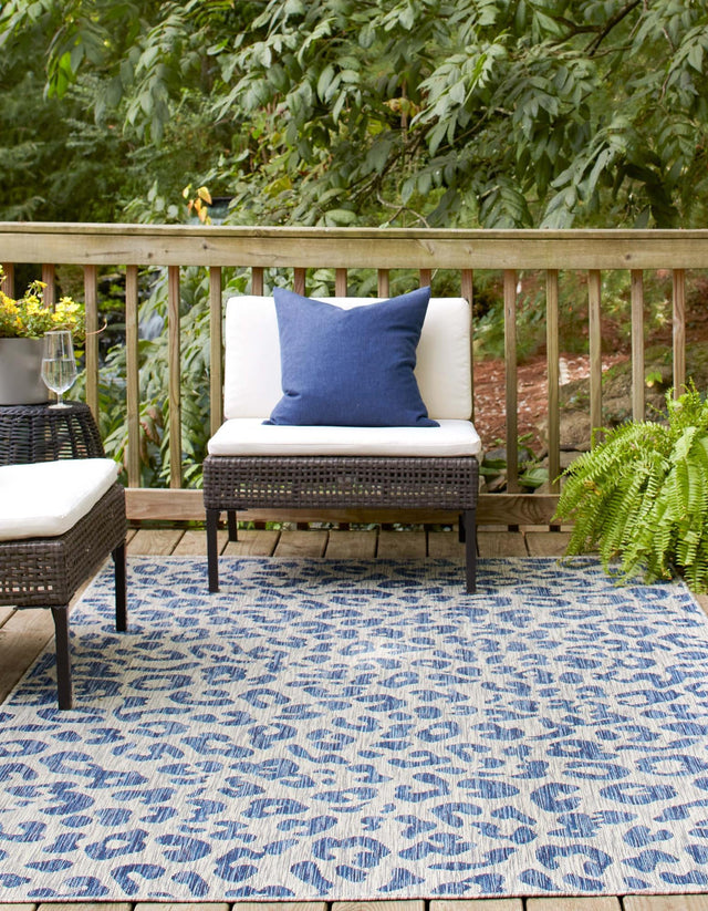 Blue 8' x 11' Outdoor Safari Rectangle Rug