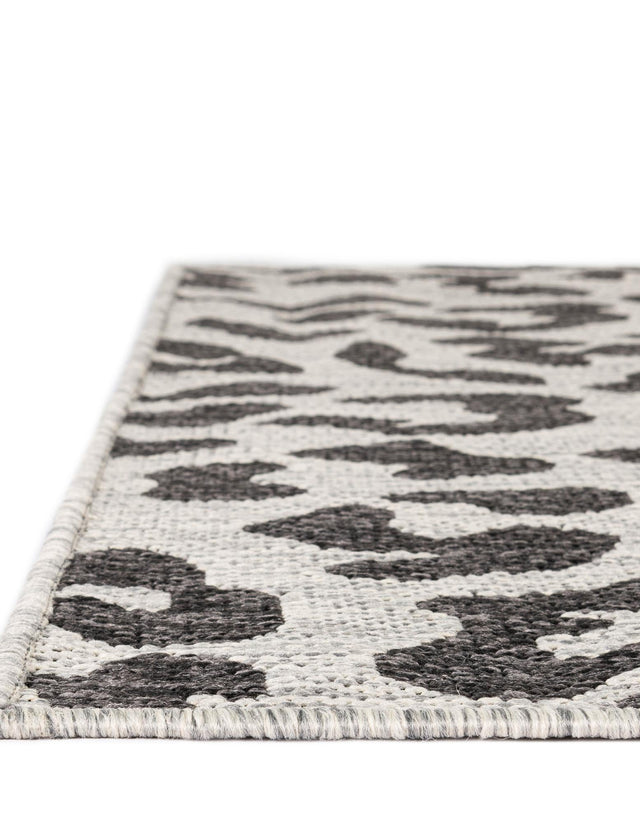 Light Gray 9' x 12' Outdoor Safari Rectangle Area Rug Weather Resistant for Patio, Deck, Terrace, Balcony, Porch