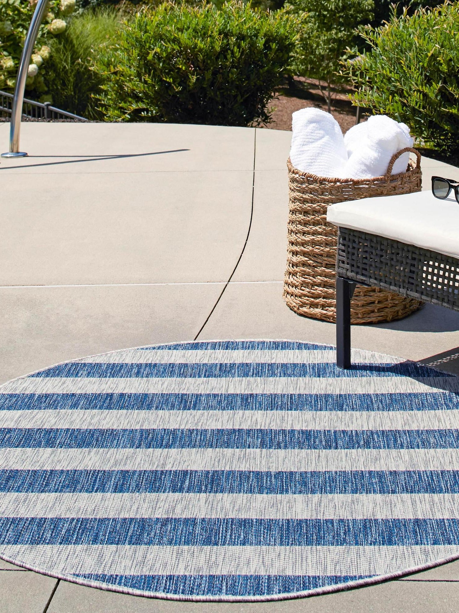 Blue 10' 8 x 10' 8 Outdoor Striped Round Area Rug Weather Resistant for Patio, Deck, Terrace, Balcony, Porch Geometric Pattern Waterproof Carpet for Sale at Rug Engine
