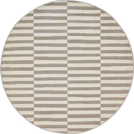 Dark Gray 3' 7 x 3' 7 Williamsburg Round Area Rug 100% Polypropylene With Cotton Backing Durable Easy Clean Stain Resistant Carpet for Sale at Rug Engine