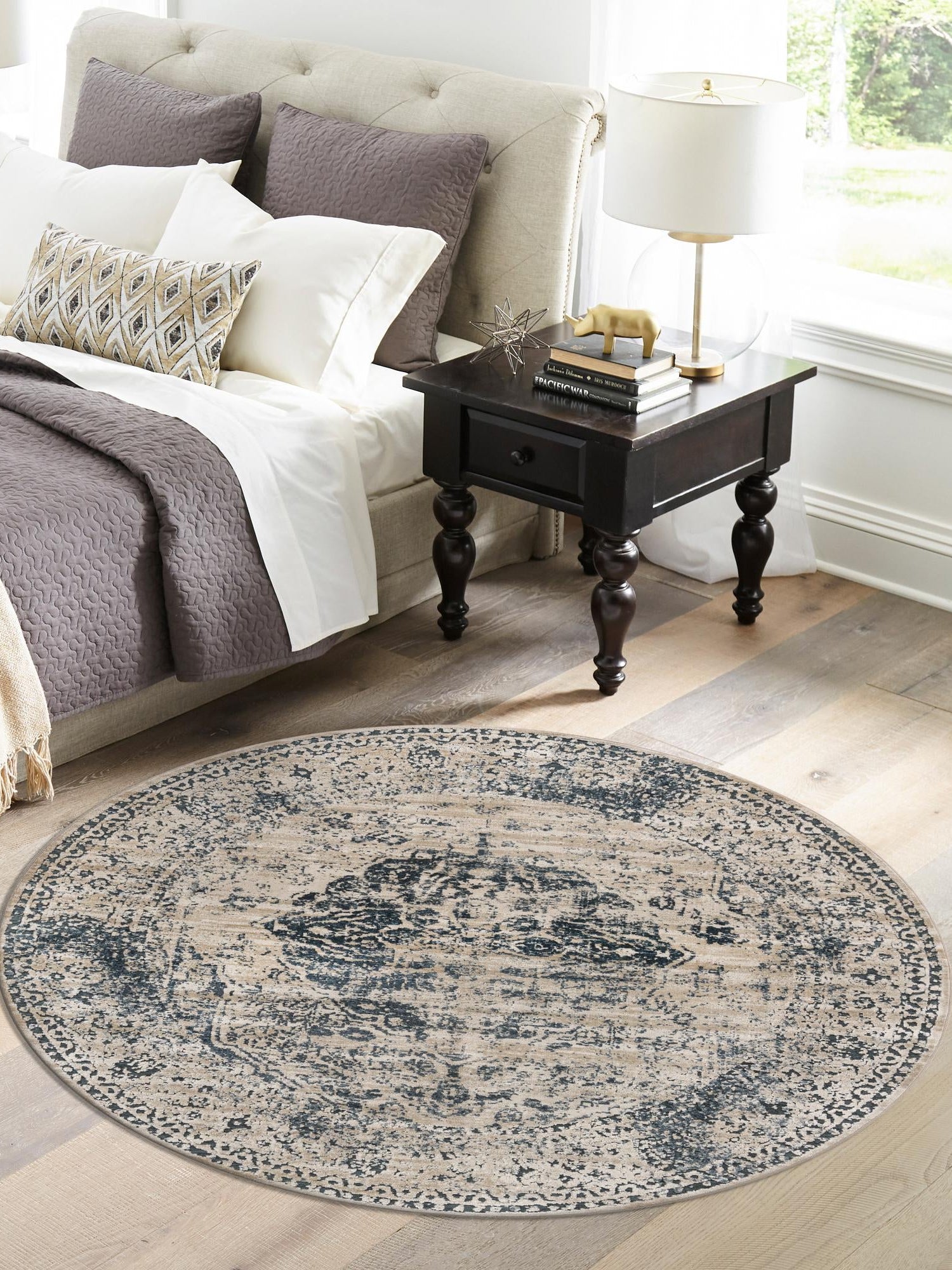 Dark Blue 3' 1 x 3' 1 Chateau Round Area Rug 85% Polypropylene & 15% Chenille With Cotton Backing Traditional Vintage Distressed Carpet for Classical Interior Design Decorating for Sale at Rug Engine