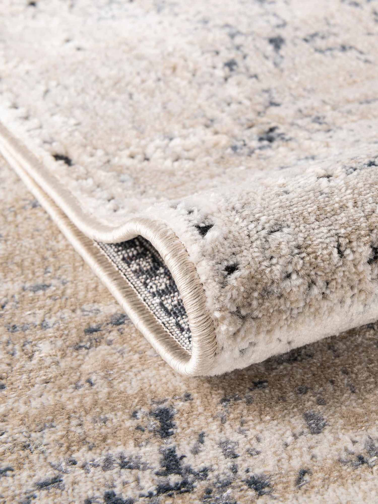 Dark Blue 4' 1 x 4' 1 Chateau Round Area Rug 85% Polypropylene & 15% Chenille With Cotton Backing Traditional Vintage Distressed Carpet for Classical Interior Design Decorating for Sale at Rug Engine