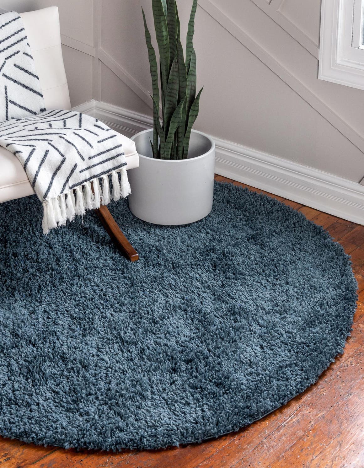 Marine Blue 5' 3 x 5' 3 Davos Shag Round Area Rug Thick Soft Touch Fluffy & Plush Shaggy Pile 100% Polypropylene Carpet for Living Dining Bedrooms Office for Sale at Rug Engine
