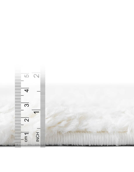 White 10' x 10' Davos Shag Round Area Rug Thick Soft Touch Fluffy & Plush Shaggy Pile 100% Polypropylene Carpet for Living Dining Bedrooms Office for Sale at Rug Engine