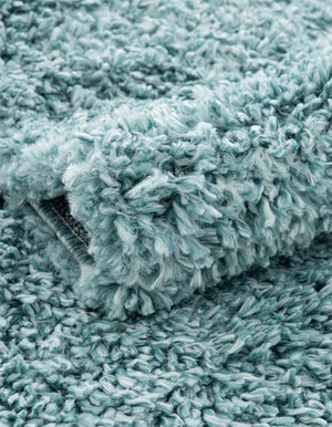 Aqua 5' 1 x 5' 1 Davos Shag Round Rug