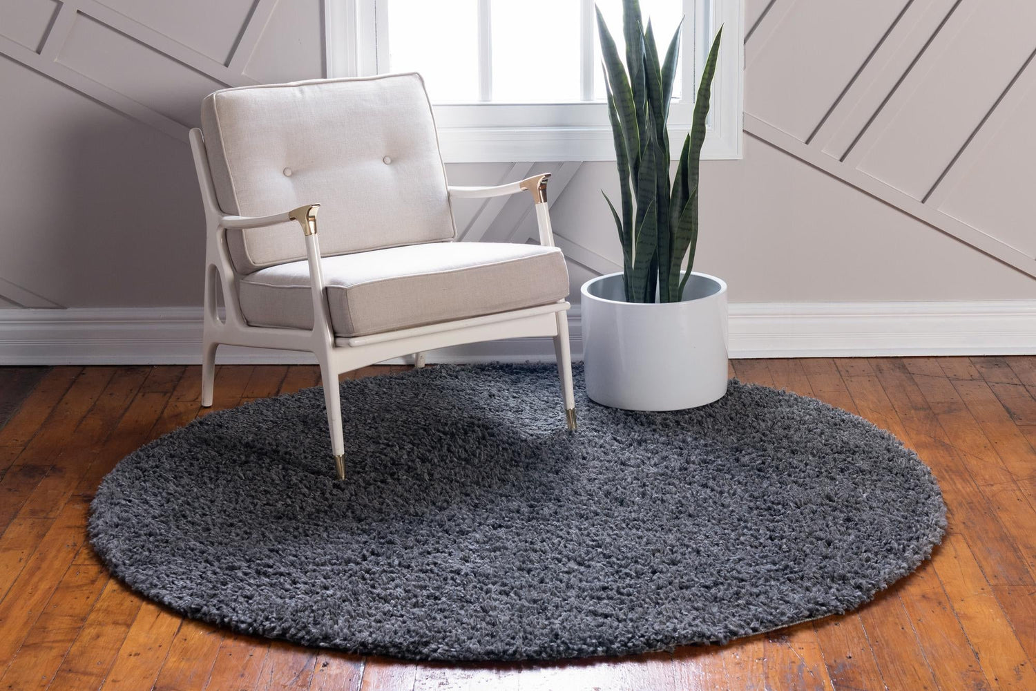 Peppercorn 2' x 2' Davos Shag Round Area Rug Thick Soft Touch Fluffy & Plush Shaggy Pile 100% Polypropylene Carpet for Living Dining Bedrooms Office for Sale at Rug Engine