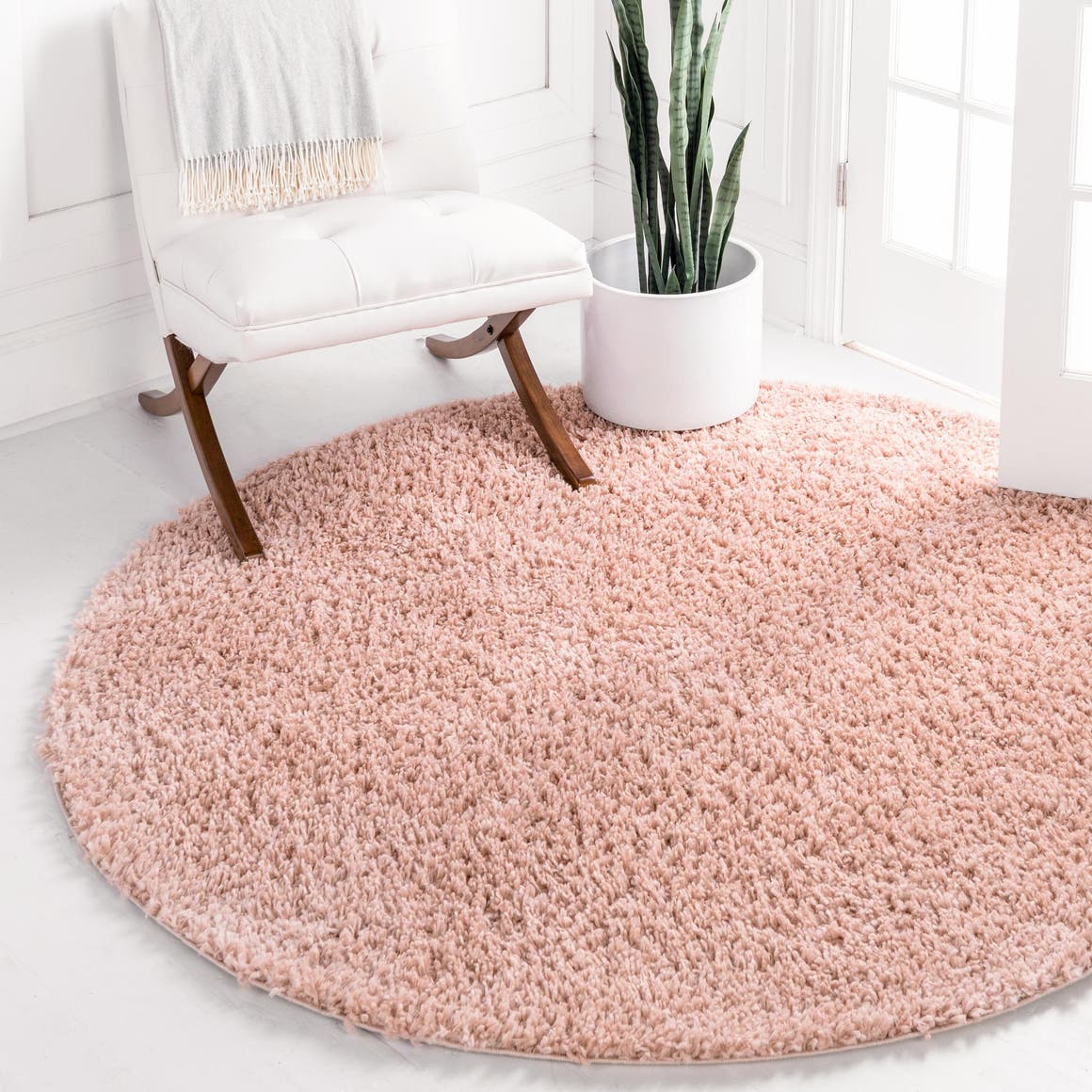Dusty Rose 5' 3 x 5' 3 Davos Shag Round Area Rug Thick Soft Touch Fluffy & Plush Shaggy Pile 100% Polypropylene Carpet for Living Dining Bedrooms Office for Sale at Rug Engine