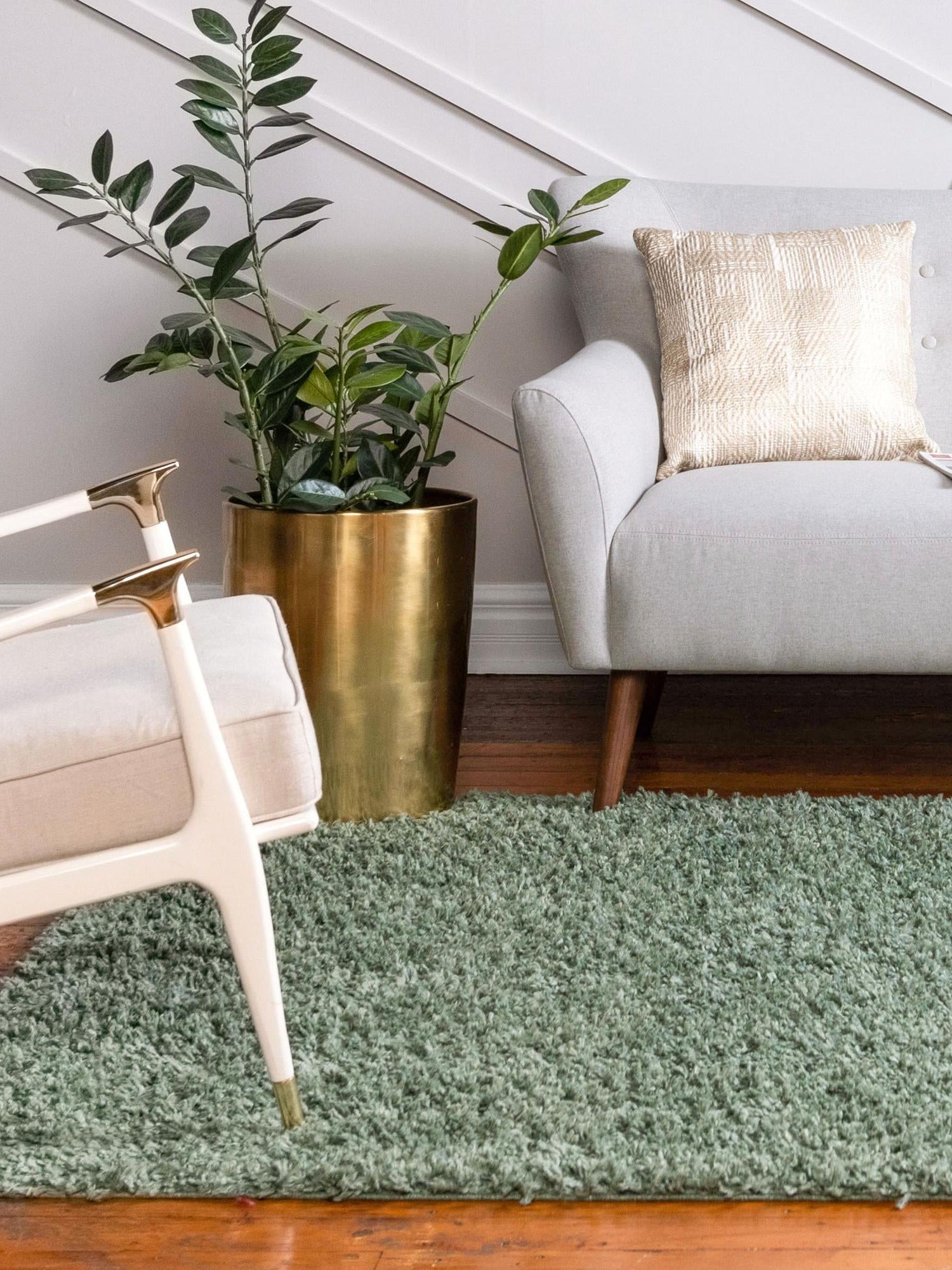 Sage 2' x 3' 1 Davos Shag Rectangle Area Rug Thick Soft Touch Fluffy & Plush Shaggy Pile 100% Polypropylene Carpet for Living Dining Bedrooms Office for Sale at Rug Engine