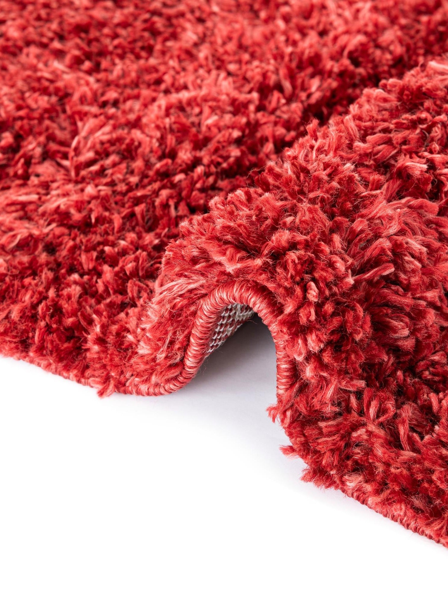 Poppy 6' 1 x 6' 1 Davos Shag Round Area Rug Thick Soft Touch Fluffy & Plush Shaggy Pile 100% Polypropylene Carpet for Living Dining Bedrooms Office for Sale at Rug Engine