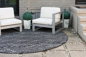 Black 8' x 8' Sabrina Soto Outdoor Round Rug